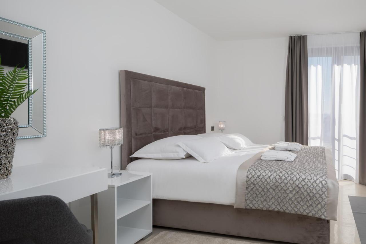 Luxury Apartments Baotic Trogir Ngoại thất bức ảnh